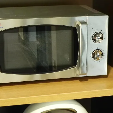 ホテル Aubenas 2*